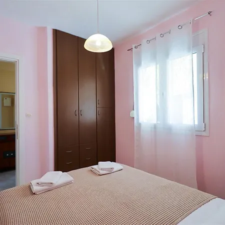 Aliki 2 Bedroomes 8 Guests Appartement *